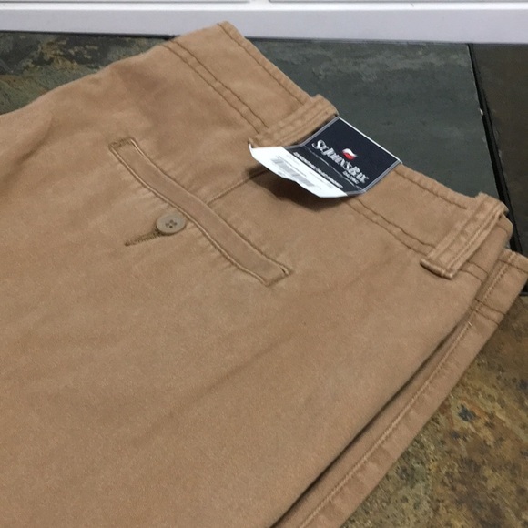 St. John’s Bay men’s Bermuda shorts brown, size 42 NWT - Picture 2 of 12